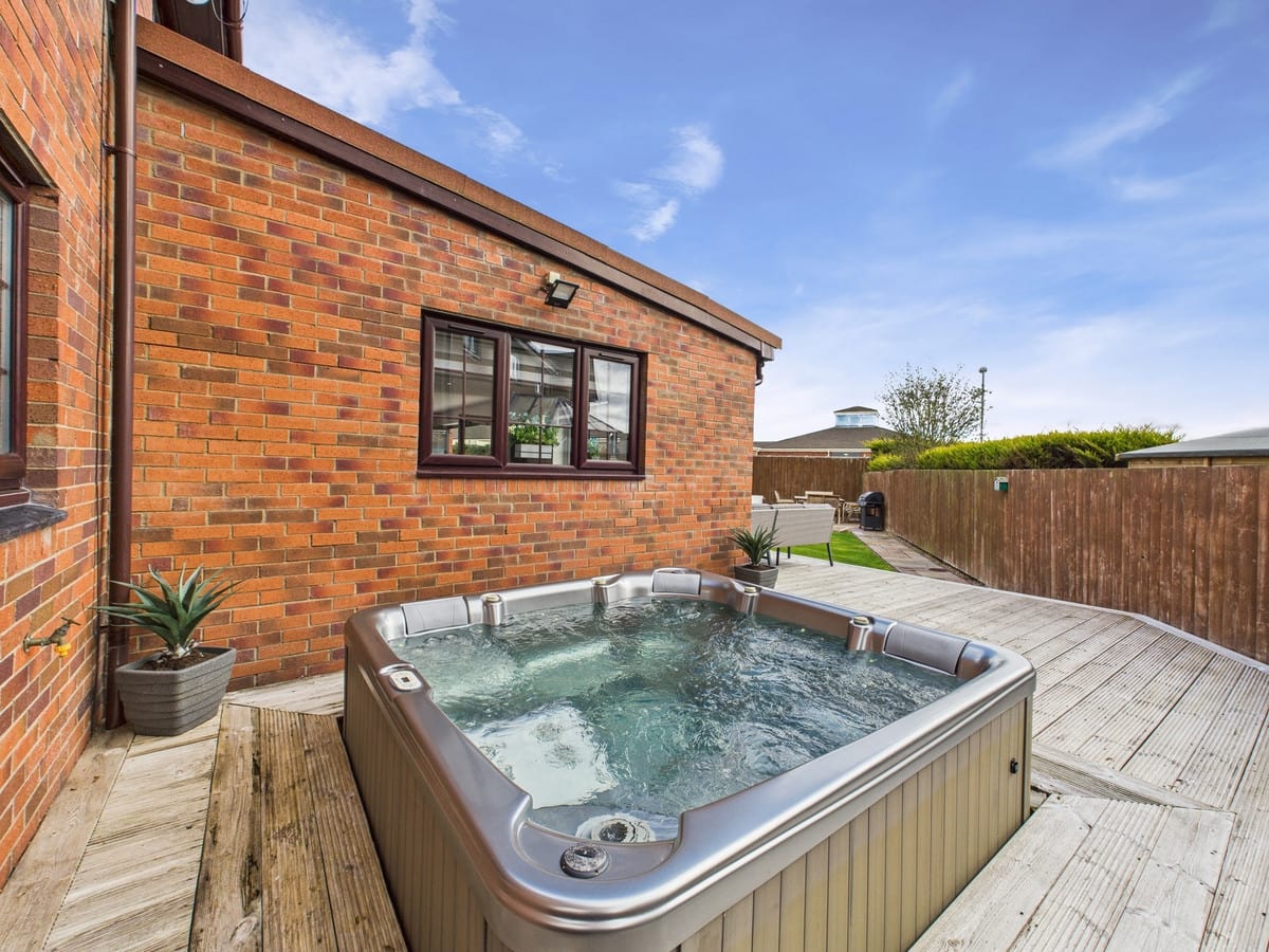Glen Farrar Way, Kilmarnock, KA2 0LP